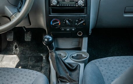 KIA Rio II, 2003 год, 400 000 рублей, 29 фотография