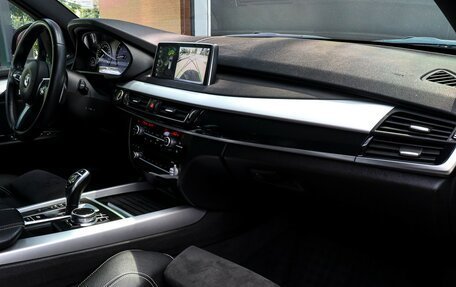 BMW X5, 2017 год, 3 910 000 рублей, 10 фотография