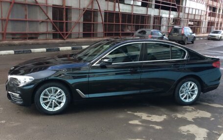 BMW 5 серия, 2019 год, 2 400 000 рублей, 3 фотография
