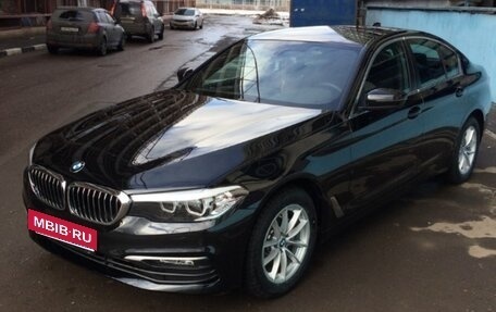 BMW 5 серия, 2019 год, 2 400 000 рублей, 2 фотография