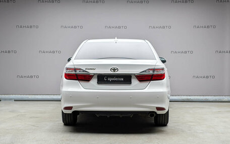Toyota Camry, 2017 год, 1 895 000 рублей, 2 фотография