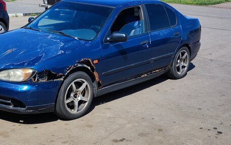 Nissan Primera II рестайлинг, 2000 год, 128 000 рублей, 1 фотография