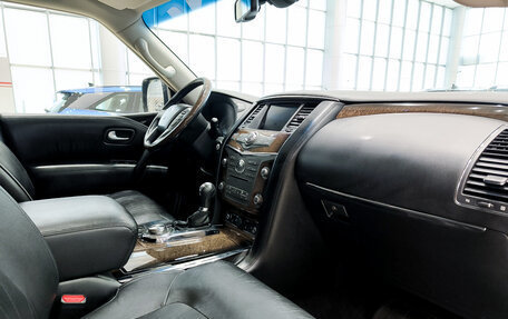 Infiniti QX56, 2013 год, 1 850 000 рублей, 13 фотография