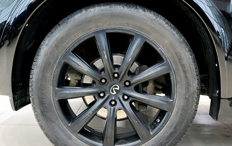 Infiniti QX56, 2013 год, 1 850 000 рублей, 22 фотография