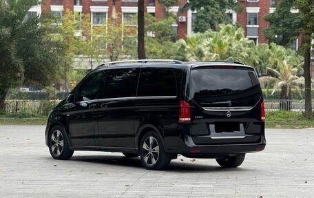 Mercedes-Benz V-Класс, 2021 год, 5 380 000 рублей, 5 фотография