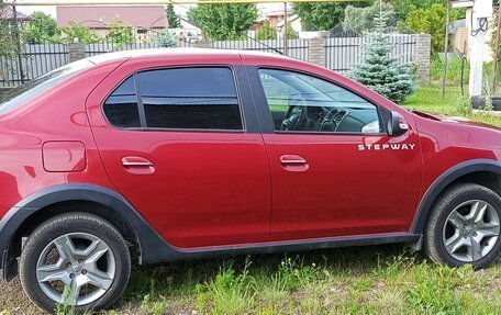 Renault Logan II, 2019 год, 1 200 000 рублей, 5 фотография