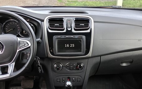 Renault Logan II, 2019 год, 1 200 000 рублей, 9 фотография
