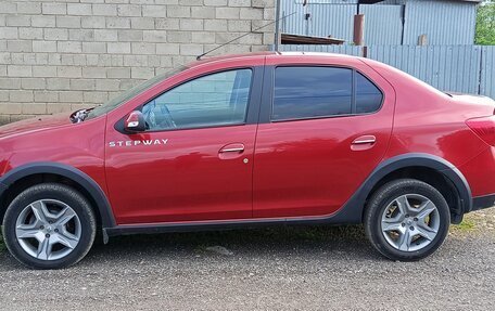 Renault Logan II, 2019 год, 1 200 000 рублей, 14 фотография