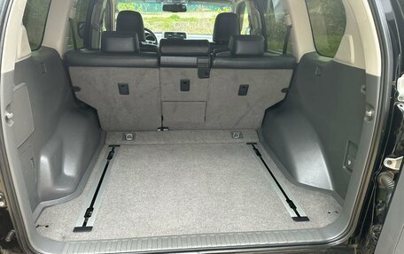 Toyota Land Cruiser Prado 150 рестайлинг 2, 2013 год, 2 850 000 рублей, 2 фотография