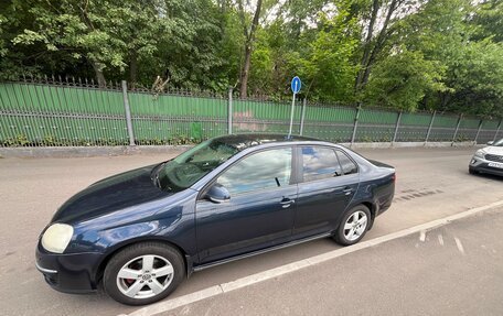 Volkswagen Jetta VI, 2008 год, 375 000 рублей, 3 фотография