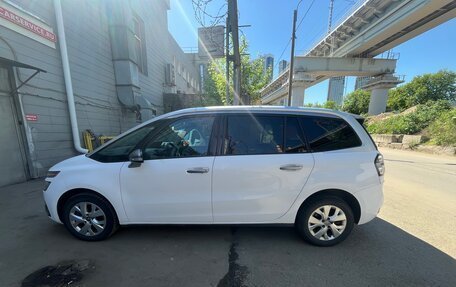 Citroen C4 Picasso II рестайлинг, 2017 год, 1 520 000 рублей, 2 фотография