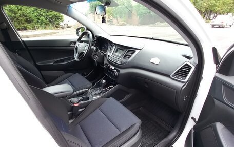Hyundai Tucson III, 2018 год, 2 050 000 рублей, 9 фотография