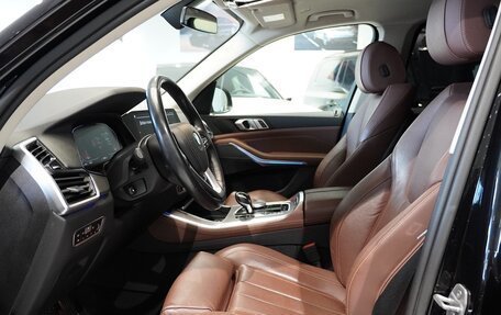 BMW X5, 2019 год, 5 800 000 рублей, 8 фотография