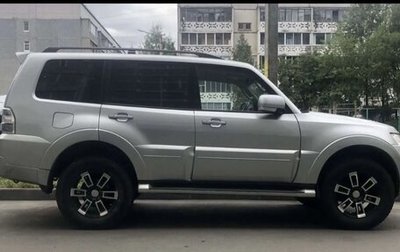 Mitsubishi Pajero IV, 2014 год, 2 200 000 рублей, 1 фотография
