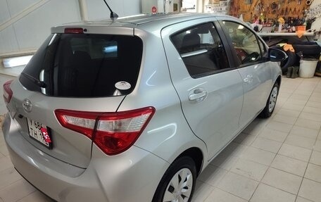 Toyota Vitz, 2019 год, 950 000 рублей, 5 фотография