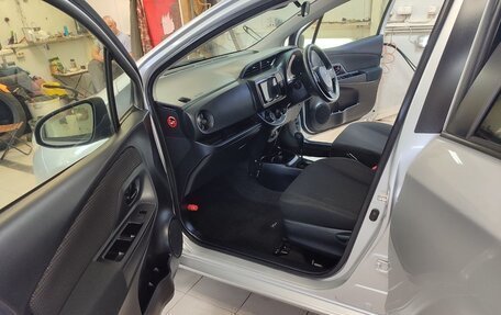 Toyota Vitz, 2019 год, 950 000 рублей, 21 фотография