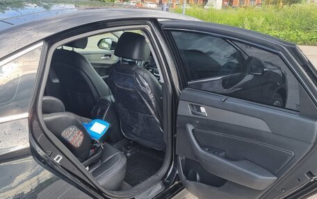 Hyundai Sonata VII, 2019 год, 2 100 000 рублей, 10 фотография