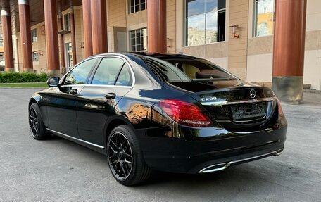Mercedes-Benz C-Класс, 2017 год, 2 590 000 рублей, 2 фотография