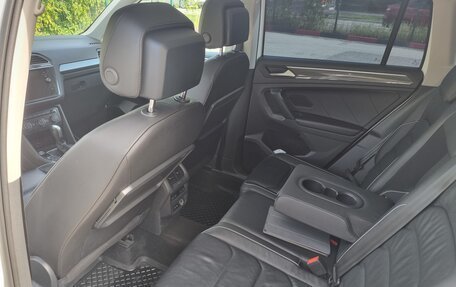 Volkswagen Tiguan II, 2019 год, 3 550 000 рублей, 12 фотография