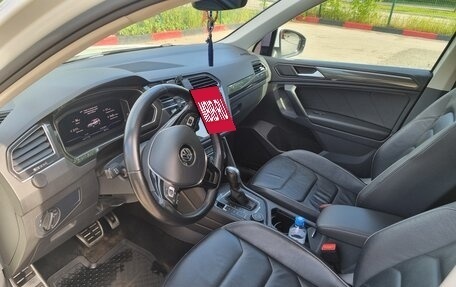 Volkswagen Tiguan II, 2019 год, 3 550 000 рублей, 9 фотография