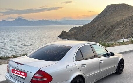 Mercedes-Benz E-Класс, 2005 год, 1 350 000 рублей, 10 фотография