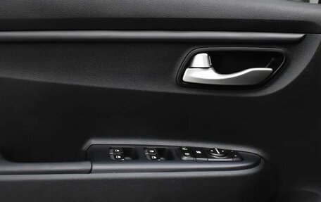 KIA Rio IV, 2019 год, 1 555 000 рублей, 11 фотография