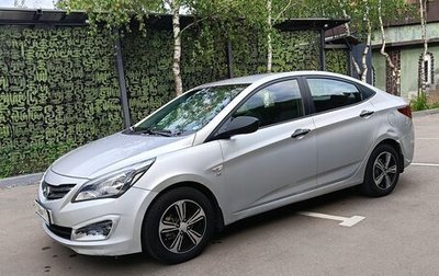 Hyundai Solaris II рестайлинг, 2015 год, 650 000 рублей, 1 фотография