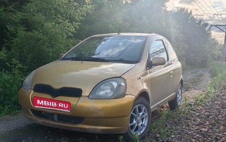 Toyota Vitz, 2000 год, 370 000 рублей, 1 фотография