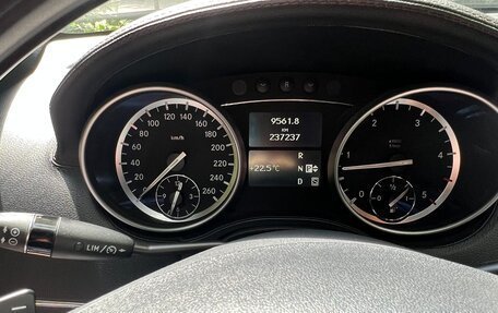 Mercedes-Benz GL-Класс, 2012 год, 1 800 000 рублей, 7 фотография
