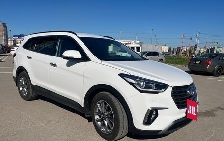 Hyundai Santa Fe III рестайлинг, 2018 год, 3 500 000 рублей, 5 фотография