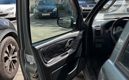 Ford Maverick II, 2005 год, 500 000 рублей, 6 фотография