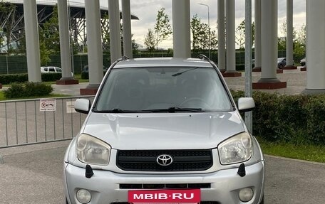 Toyota RAV4, 2004 год, 680 000 рублей, 3 фотография