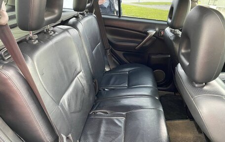 Toyota RAV4, 2004 год, 680 000 рублей, 9 фотография