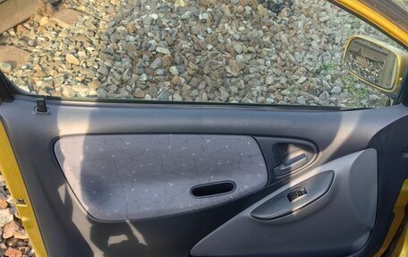 Toyota Vitz, 2000 год, 370 000 рублей, 3 фотография