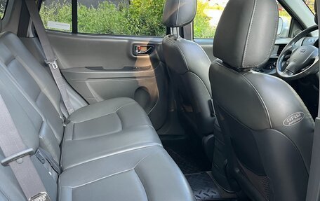 Hyundai Santa Fe III рестайлинг, 2003 год, 990 000 рублей, 23 фотография