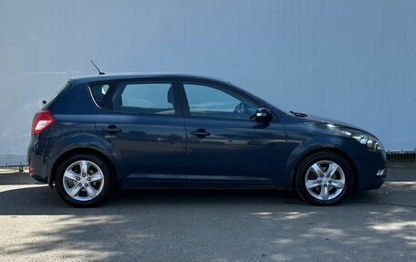 KIA cee'd I рестайлинг, 2010 год, 860 000 рублей, 4 фотография