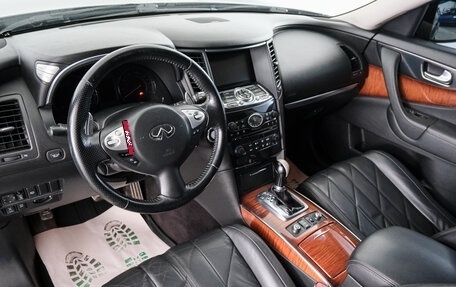 Infiniti FX II, 2010 год, 2 149 000 рублей, 8 фотография