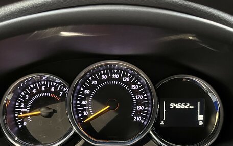 Renault Logan II, 2019 год, 1 250 000 рублей, 15 фотография