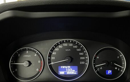 Hyundai Grand Starex Grand Starex I рестайлинг 2, 2020 год, 4 450 000 рублей, 16 фотография
