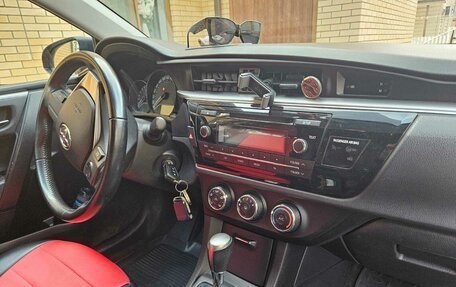 Toyota Corolla, 2014 год, 1 350 000 рублей, 8 фотография