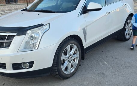 Cadillac SRX II рестайлинг, 2011 год, 1 250 000 рублей, 15 фотография