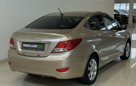 Hyundai Solaris II рестайлинг, 2011 год, 590 000 рублей, 4 фотография