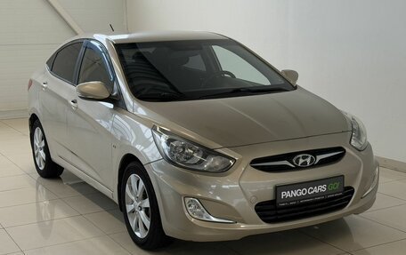 Hyundai Solaris II рестайлинг, 2011 год, 590 000 рублей, 3 фотография