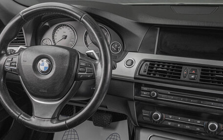 BMW 5 серия, 2011 год, 1 649 000 рублей, 17 фотография