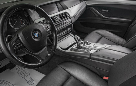 BMW 5 серия, 2011 год, 1 649 000 рублей, 9 фотография