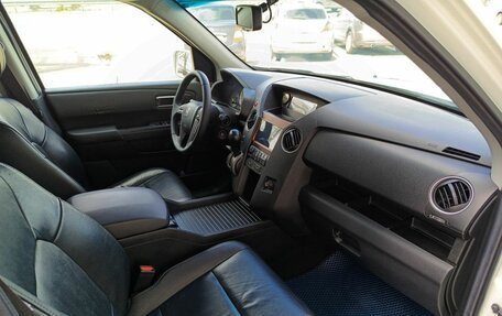 Honda Pilot III рестайлинг, 2012 год, 2 290 000 рублей, 13 фотография