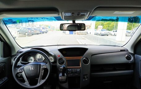 Honda Pilot III рестайлинг, 2012 год, 2 290 000 рублей, 17 фотография