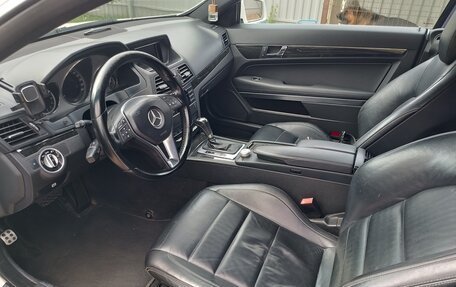 Mercedes-Benz E-Класс, 2011 год, 1 300 000 рублей, 5 фотография