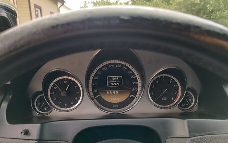 Mercedes-Benz E-Класс, 2011 год, 1 300 000 рублей, 2 фотография