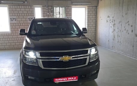 Chevrolet Tahoe IV, 2016 год, 3 300 000 рублей, 1 фотография